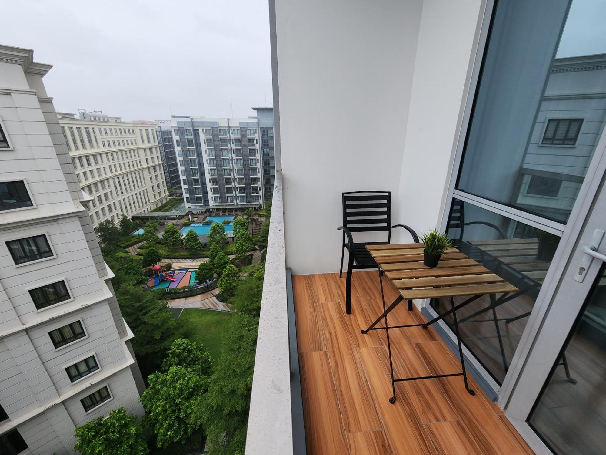81 Newport C5 10I Balcony & Pool Across Naia T3 Aparthotel Pasay Ngoại thất bức ảnh